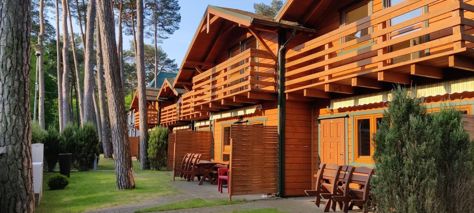 Natura Park Ustronie Morskie - Domki, Apartamenty Eksteriør billede